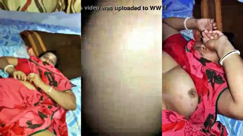 Horny Mature Desi Wife Shows Her Hot Private Body Parts