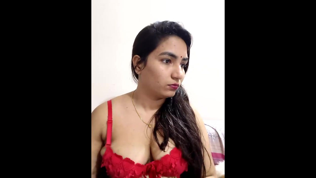 ItsGayatri Stripchat webcam